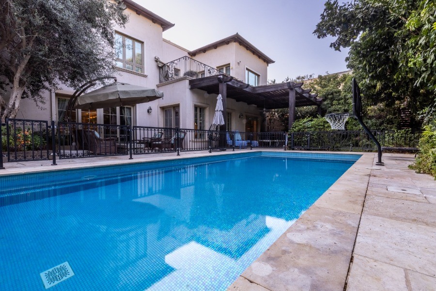 בית פרטי במזרח רעננה למכירה